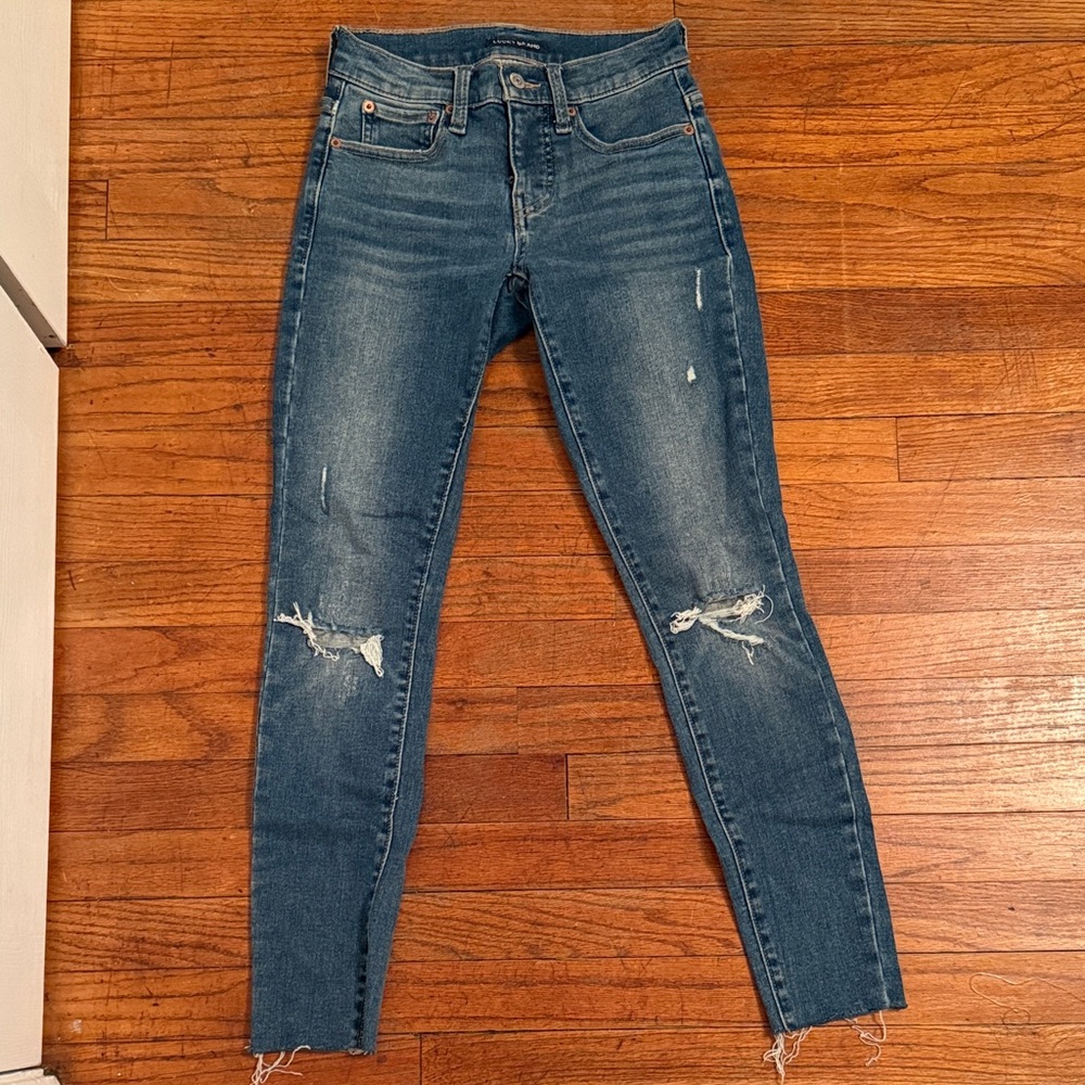 Lucky Brand Distressed Blue Women's Jeans